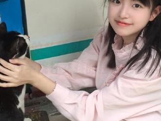 Zia (지아)的私拍故事：展示Bimilstory学院坏女孩的独特风韵